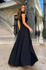 Elegant Long Sleeveless Party Dress