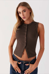 Round Neck Sleeveless Knit Top