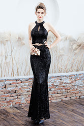 Plunging Neck Mermaid Formal Dress