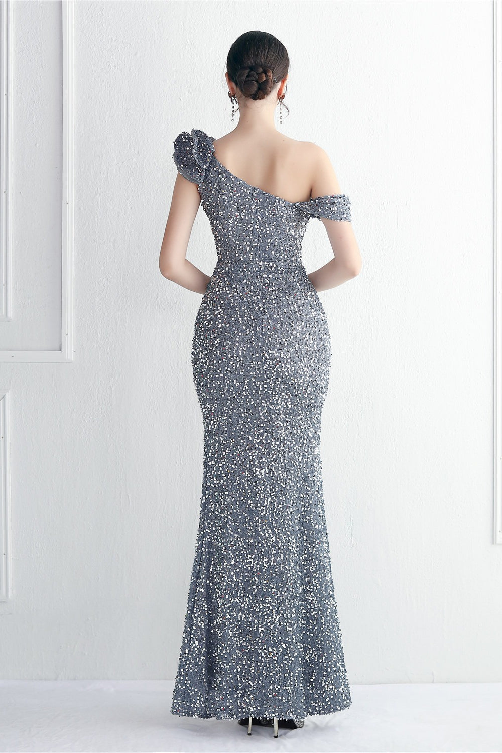 Embellished One Shoulder Mermaid Formal Dress