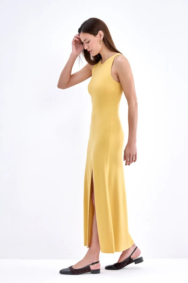 Elegant Knit Sleeveless Sweater Dress