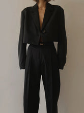 Mind My Graceful Business Crop Blazer Black / S Blazers