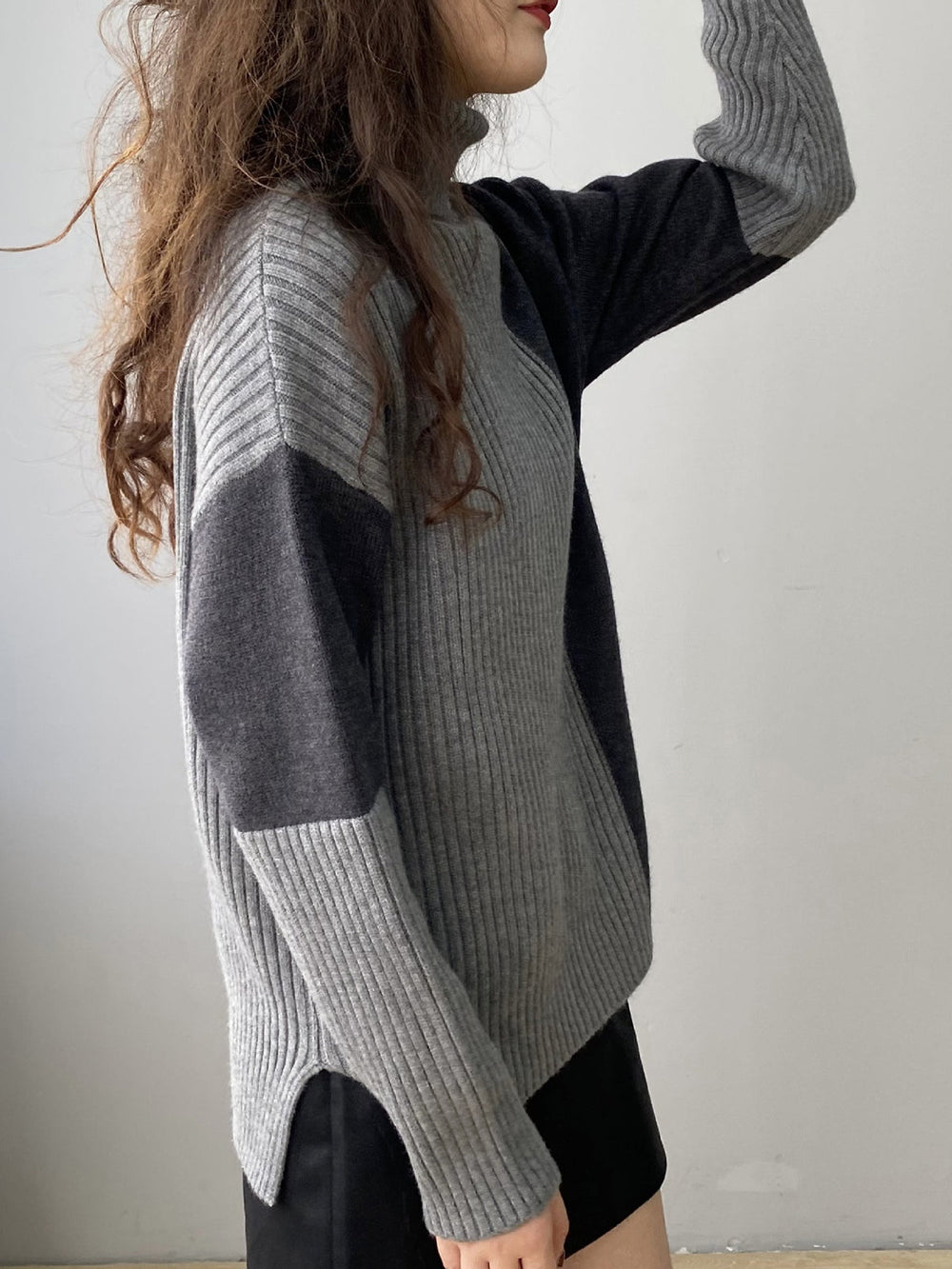 Two Tone Colorblock High Modern Neck Ribbed Knit Sweater Sweaters L