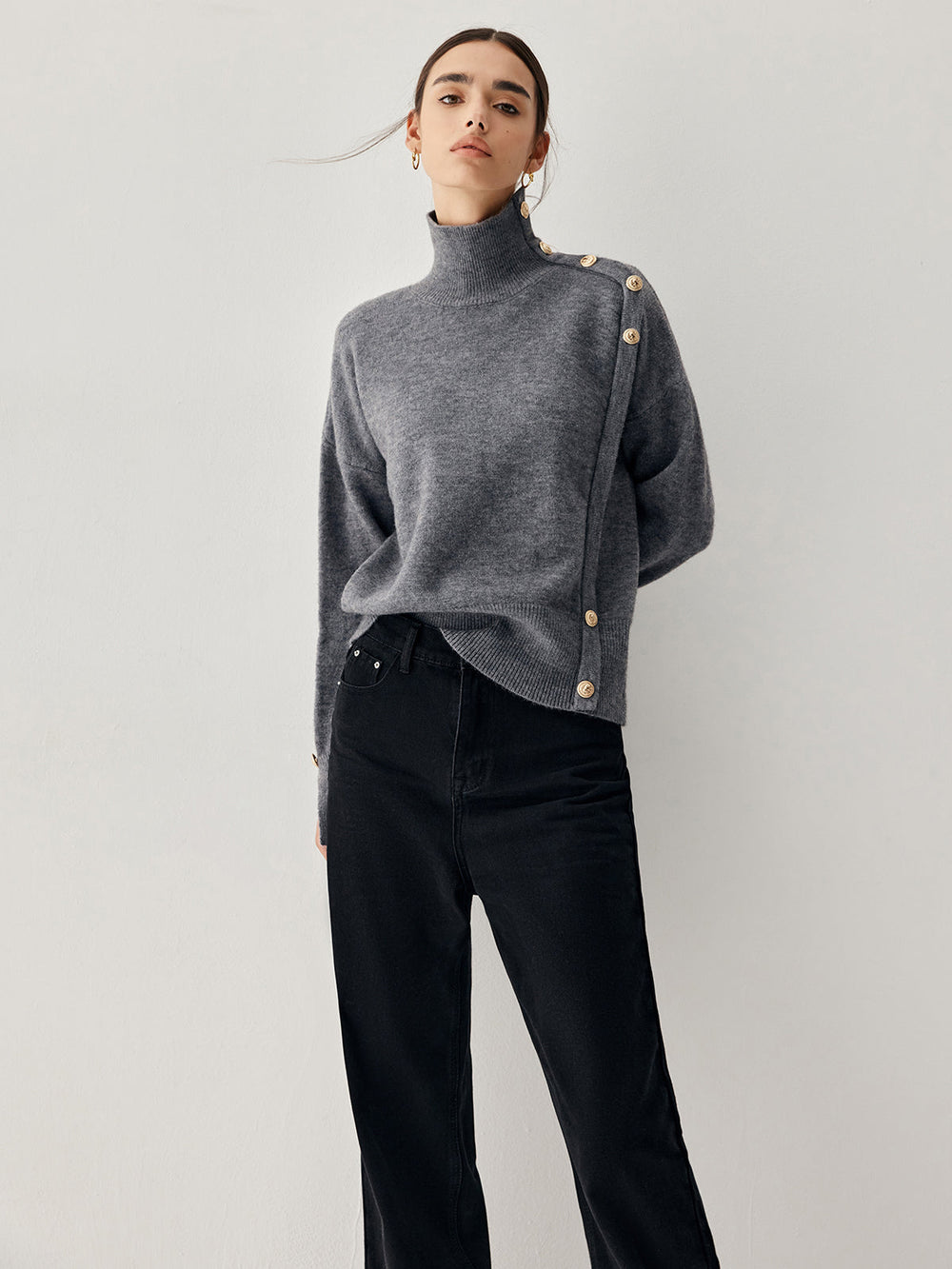 Vintage Buttoned Graceful Turtleneck Sweater Sweaters L