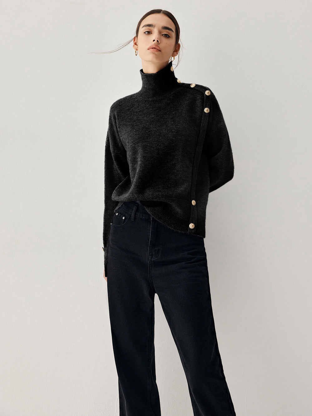 Vintage Buttoned Graceful Turtleneck Sweater Sweaters L