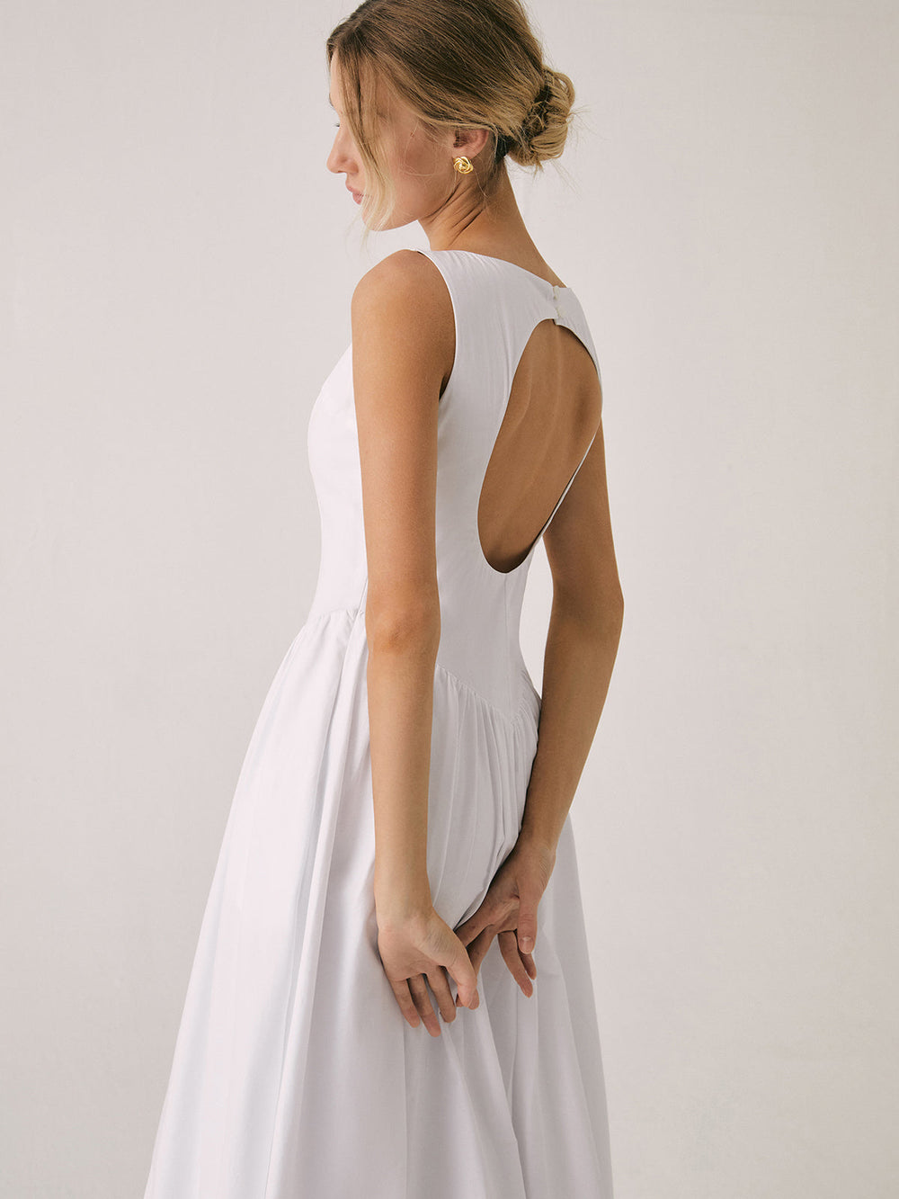 Cutout Cotton Graceful Sleeveless Midi Dress White / XS Dresses
