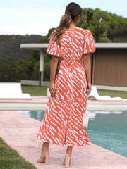 Stripe Pattern Graceful Cutout Long Dress Dresses