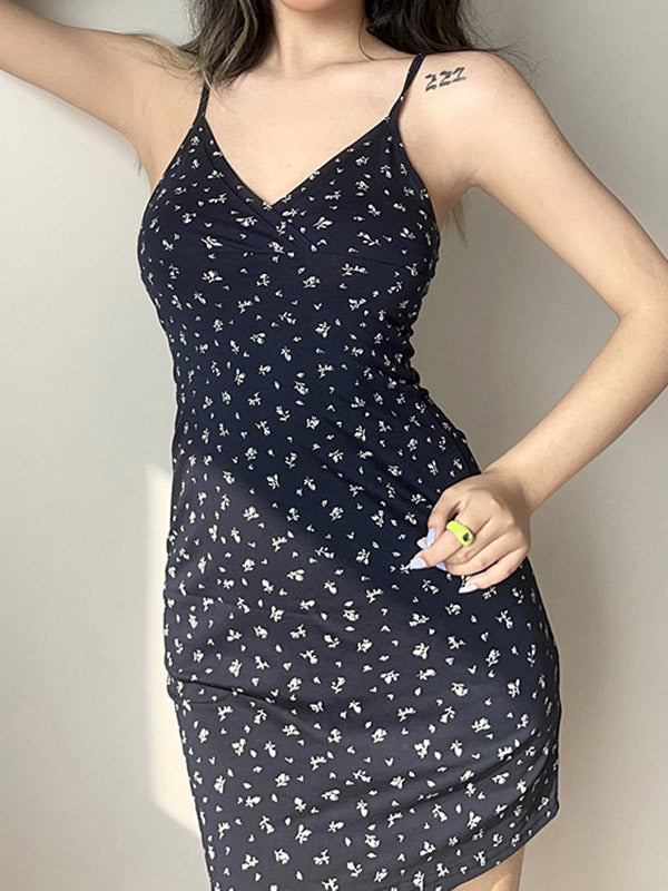 V Neck Ditsy Floral Mini Dress Mini Dresses