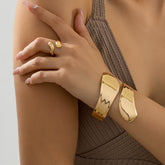 2-Piece Irregular Metallic Statement Bangle Ring And Bracelet Set