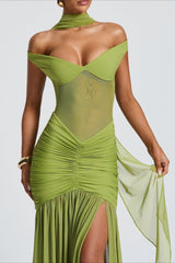 Off Shoulder Spliced Mermaid Slim Fit Prom Dress