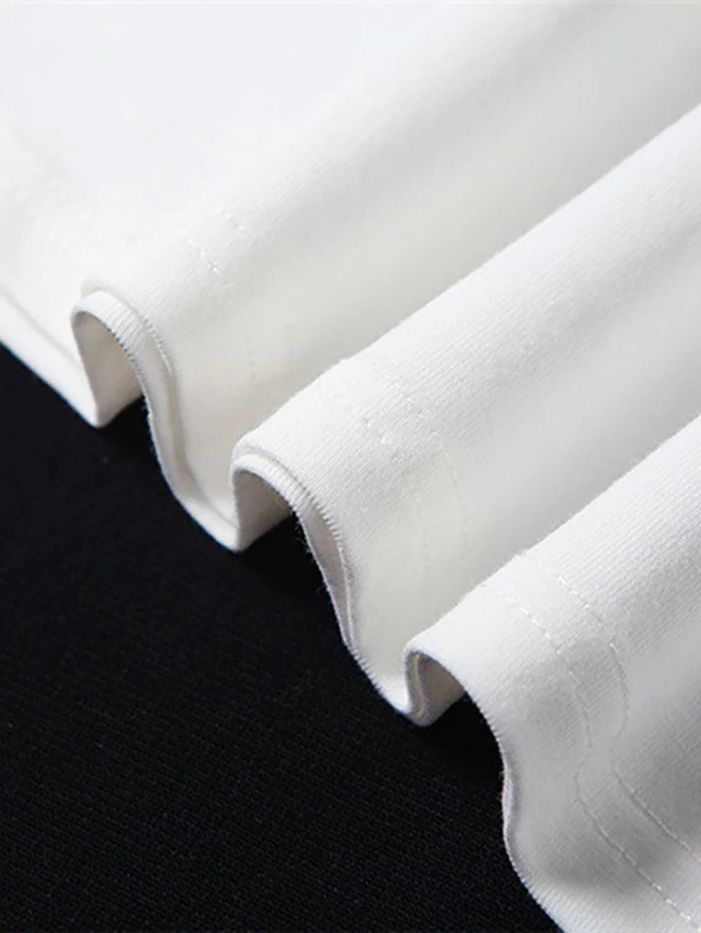 Anime Graphic Crop Top Tops&Tees