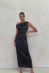 Solid Sleeveless Asymmetric Formal Dress