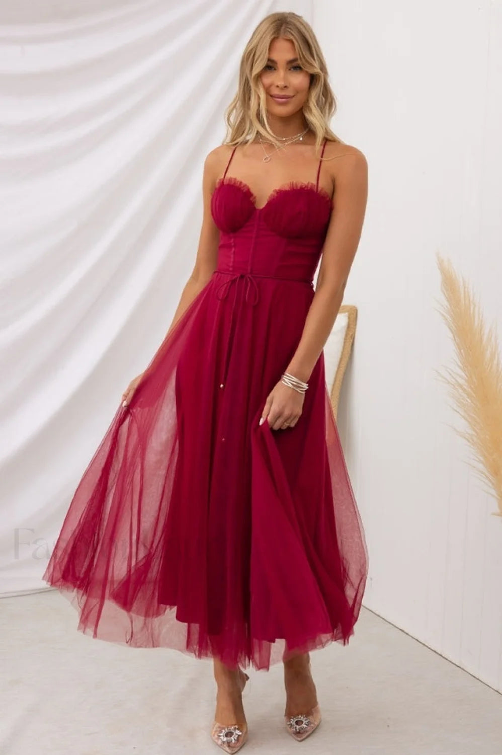 Cindy Tulle Stylish Midi Dress S / Burgundy