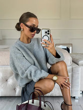 Elegant Grey Round Neck Long Sleeves Loose Casual Knitted Pullover 2024 New Fashion Sweater Sweaters L