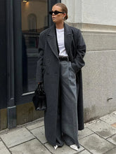 Elegant Women’s Woolen Overcoat Double Breasted Overcoats