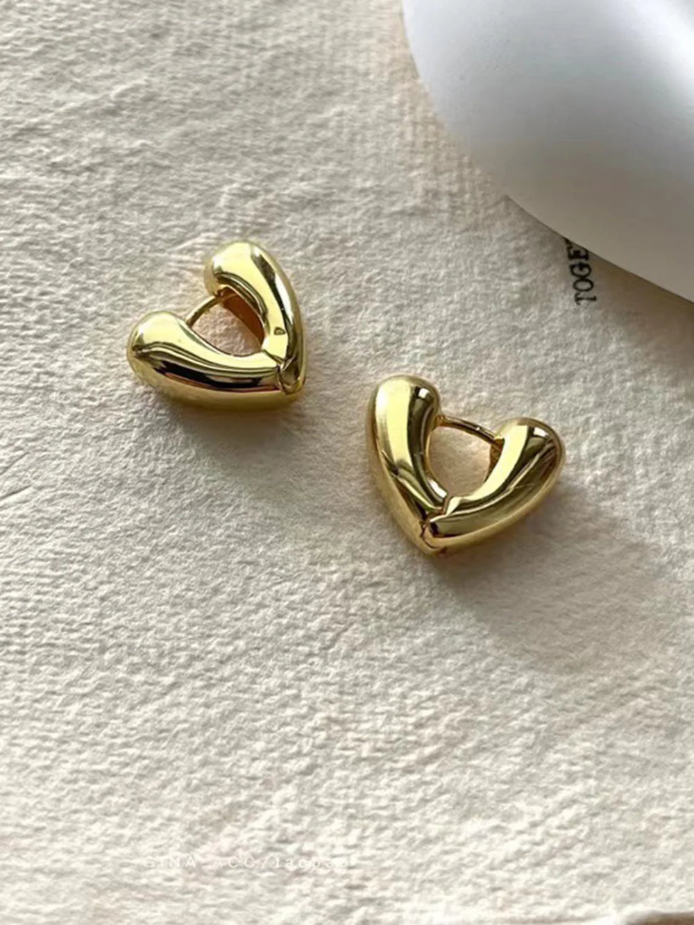 Heart Charming Decor Earrings Earrings