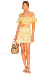 Jessica Bara Stylish Vanessa Ruffle Set