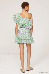 Jessica Bara Stylish Vanessa Ruffle Set