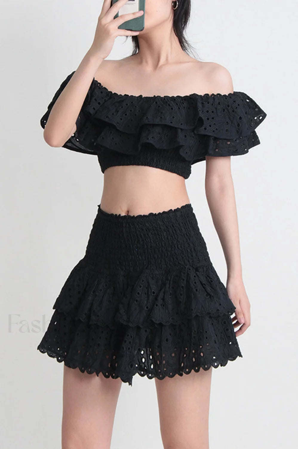 Jessica Bara Stylish Vanessa Ruffle Set S / Black