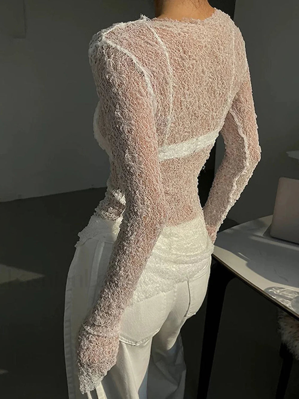 Lace Raw Hem Crew Modern Neck Long Sleeve Top T Shirts