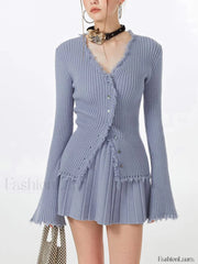 Lilac Raw Hem Trendy Long Sleeve Knit Top Blue / S Sweaters L