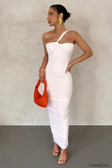 Melina Elegant Maxi Dress