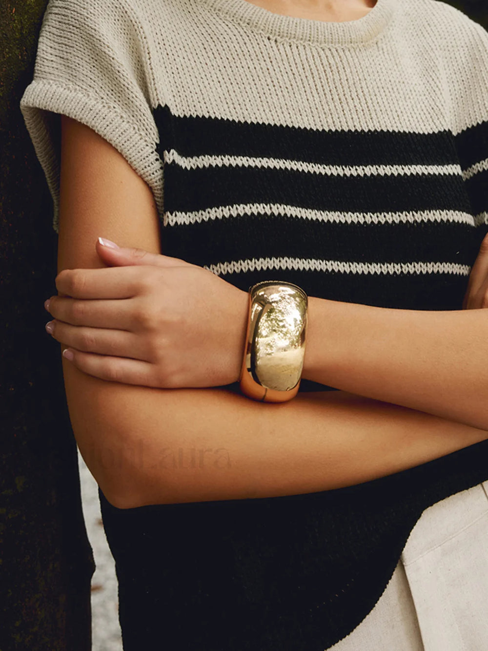 Minimalist Open Graceful Wide Bracelet Gold / One Size Bracelets