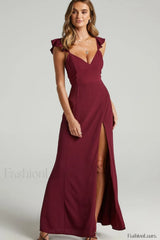 More Than This Charming Ruffle Strap Maxi Dress L / Wine
