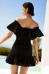 Pia Elegant Short Dress