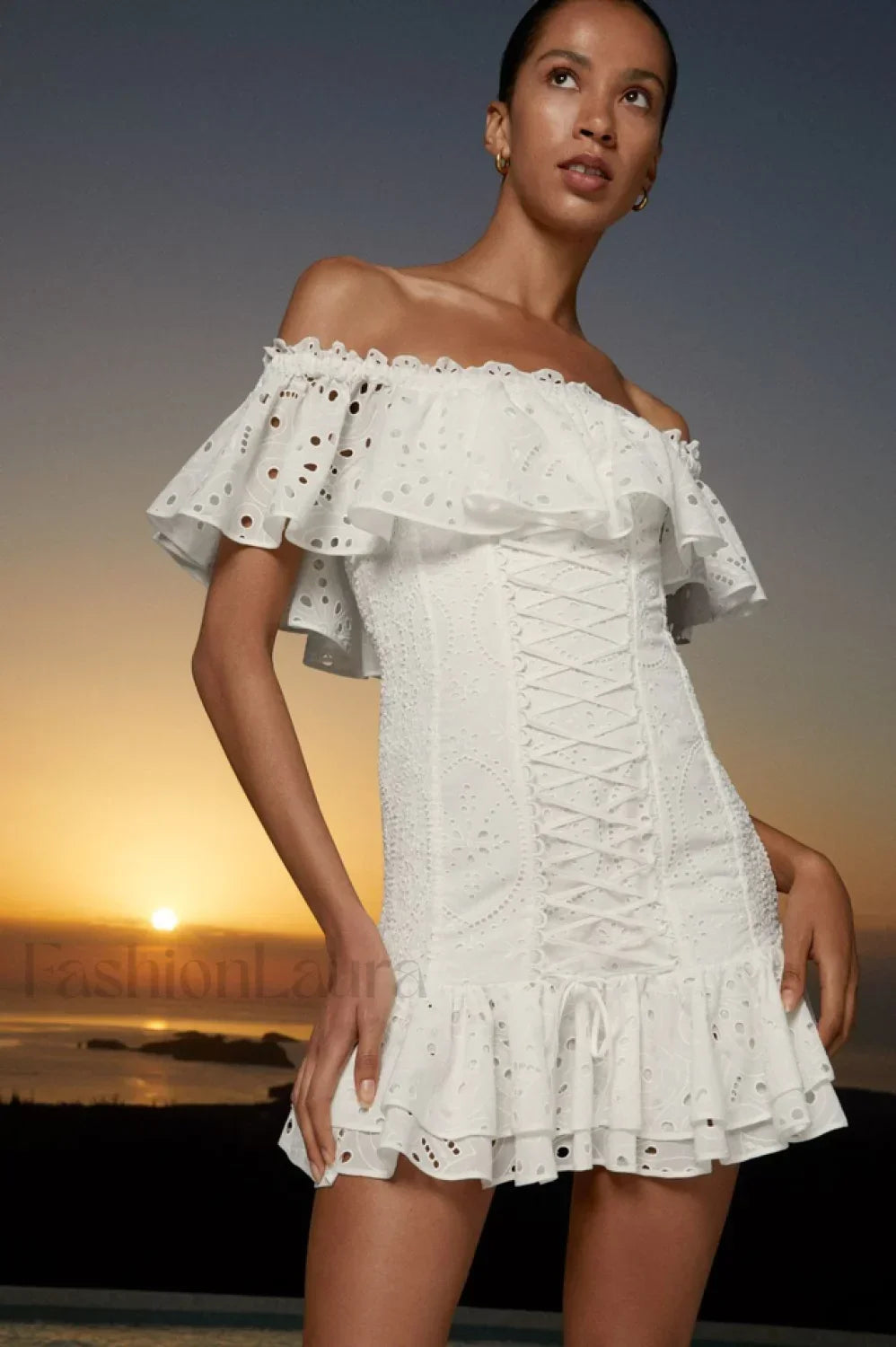 Pia Elegant Short Dress S / White