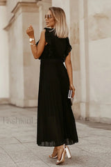 Pleated Elegant Maxi Dress