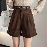 Retro Corduroy Boyfriend Style Female Shorts Caramel / S