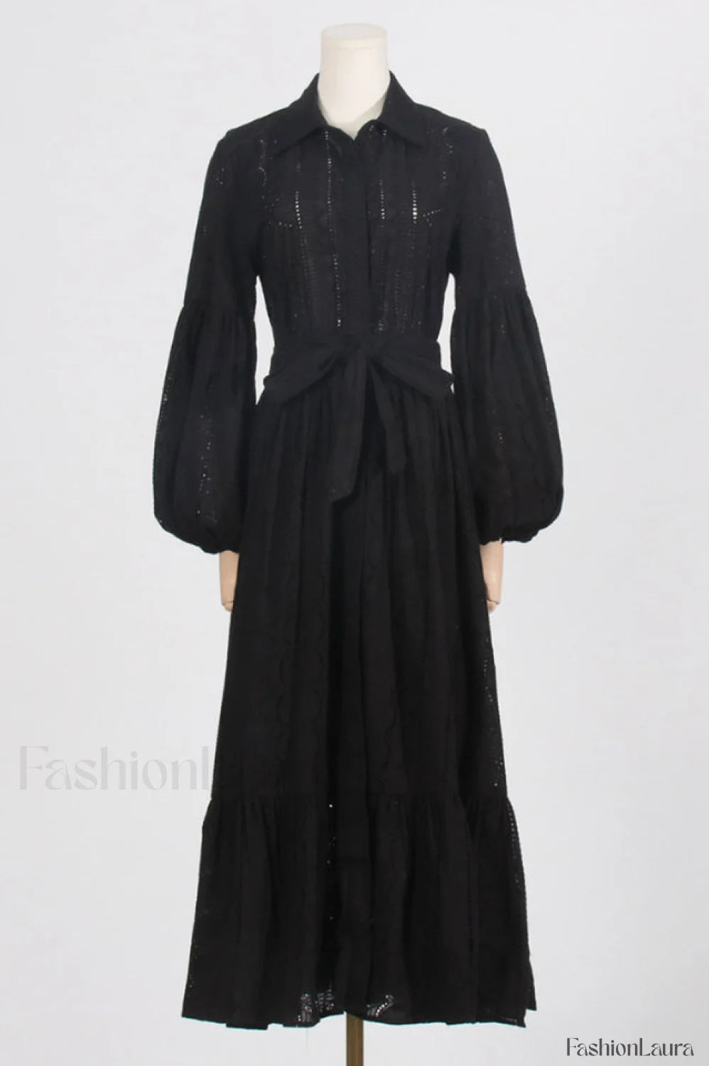 Sienna Tiered Broderie Charming Anglaise Midi Dress S / Black