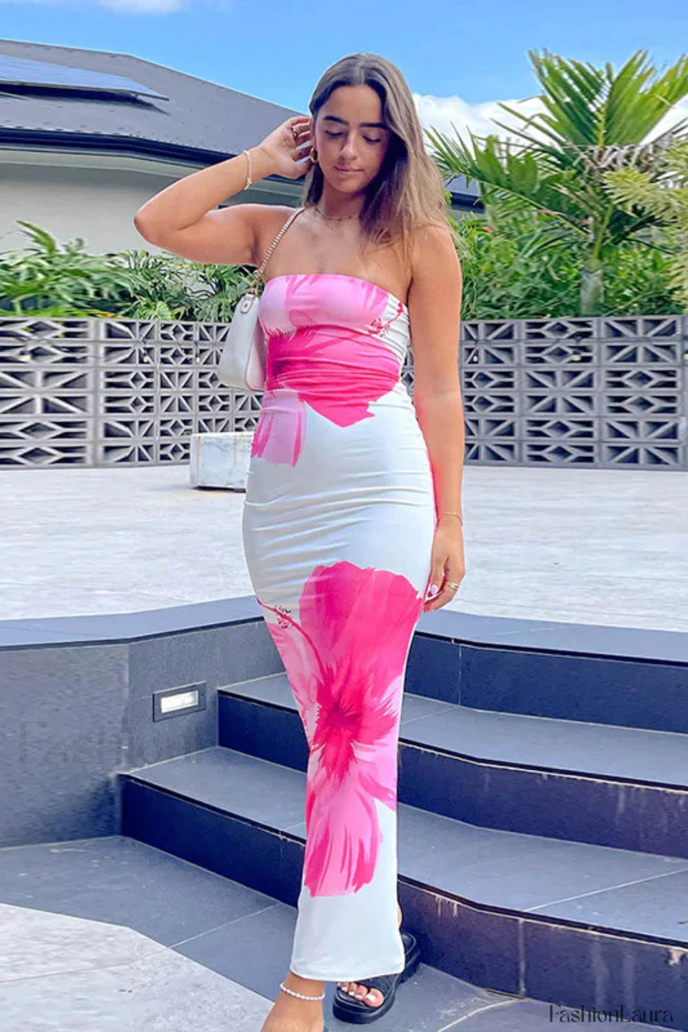 Slim Fit Floral Vacation Style Hip Floral Dress