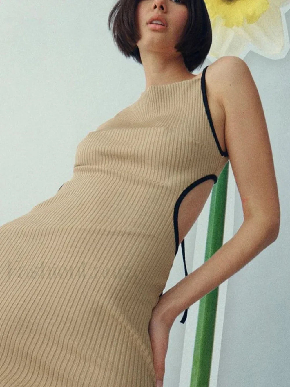 Tie Up Backless Midi Dress khaki / S