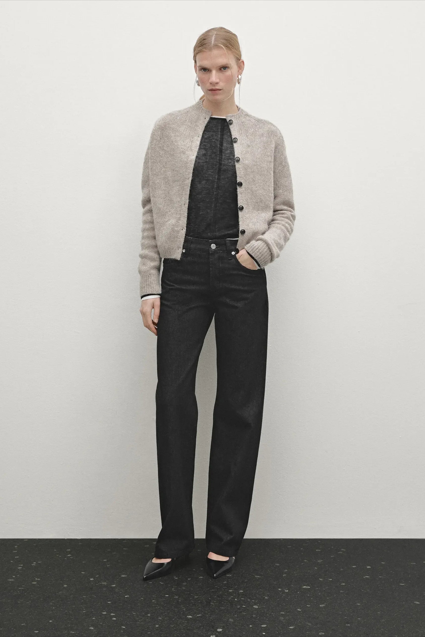 Casual Minimalist Semi-Turtleneck Knit Cardigan Secondary image