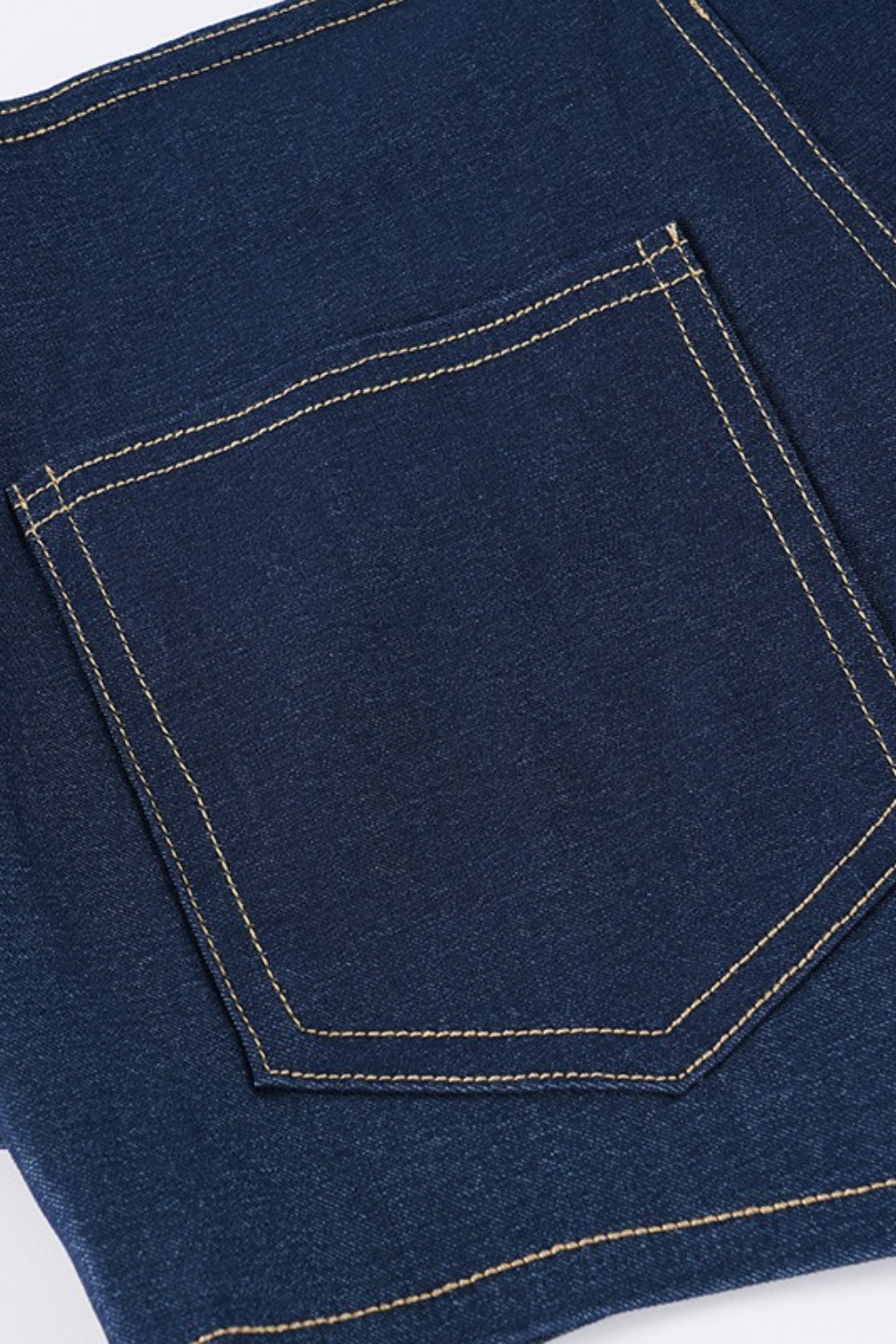 Contrast Stitch Low Rise Foldover Waist Fitted Shorts