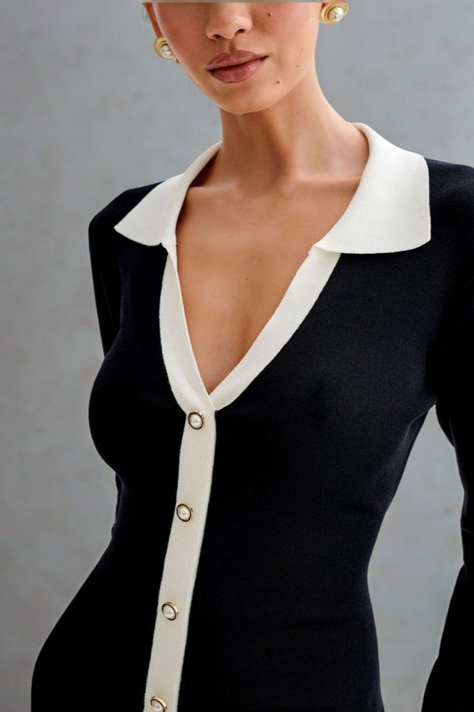 Pearl Button Ruffled Collar Knit Sweater Dress Secondary image