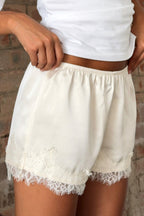 Stretch Elastic Waist Lace Trim Shorts
