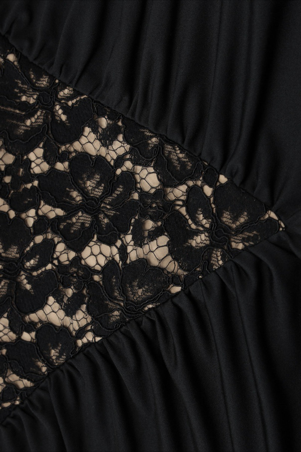 Lace Patchwork Backless High Waist Maxi Dress