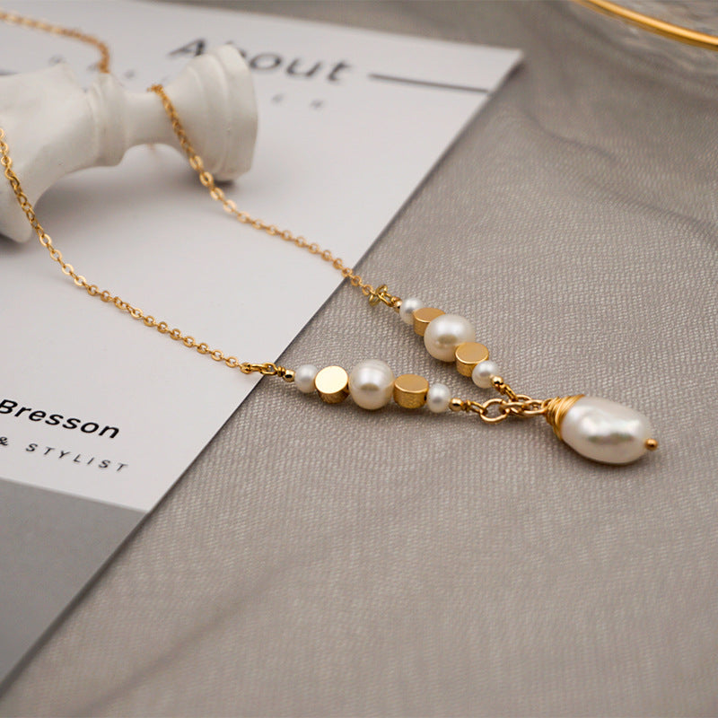Baroque Pearl Drop Pendant Layered Necklace Secondary image