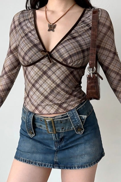 Deep V Neck Plaid Bodycon Cropped Long Sleeve Tee Secondary image