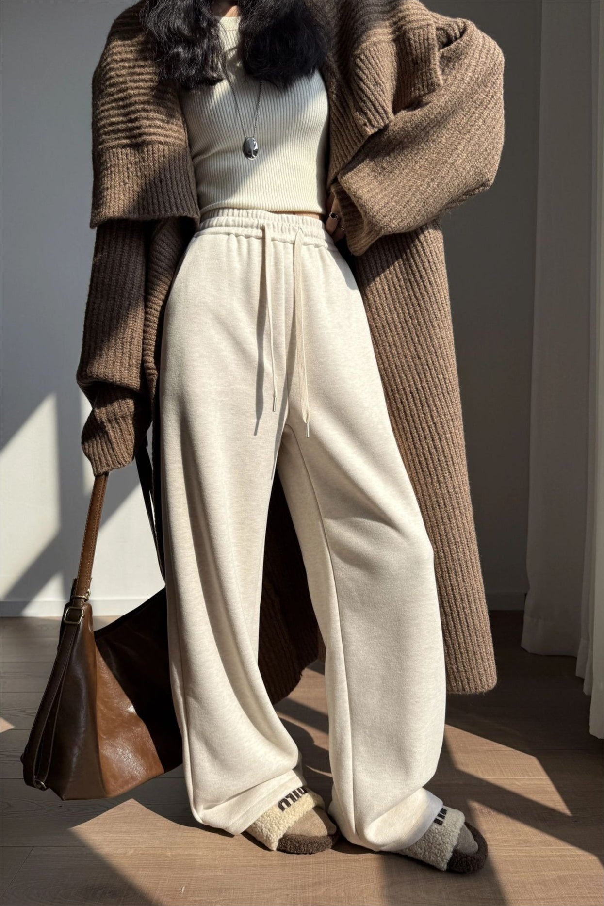 Plush Wool Draped Wide Leg Knit Pants Main image