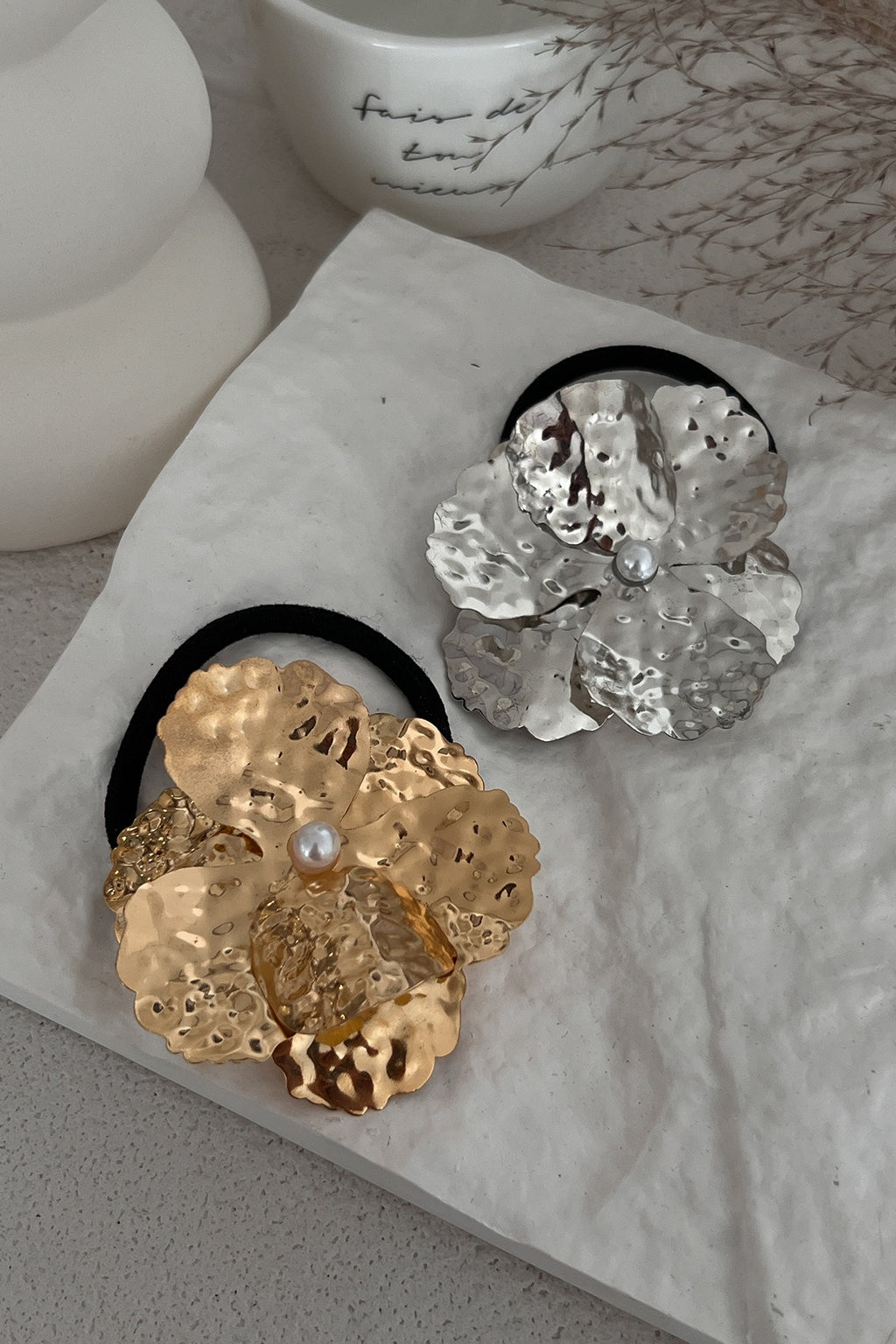 Floral Design Alloy Hair Cuff