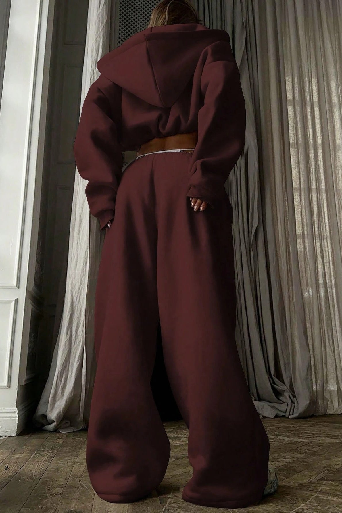 Minimal Cropped Zip Sweatshirt Two Piece Set