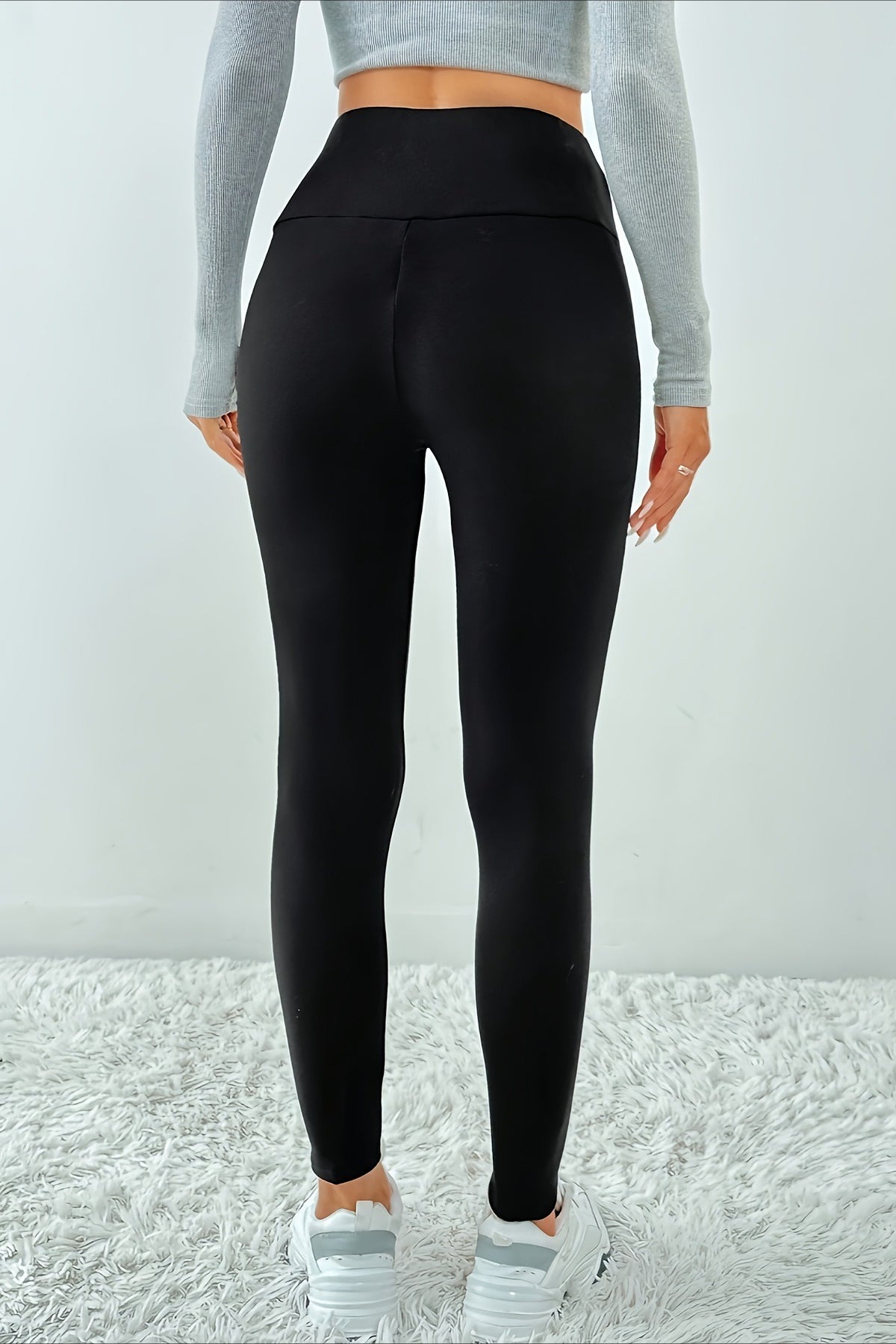 Cross Front Fleece Lined Booty Lifting Thermal Leggings Secondary image