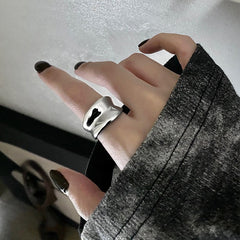 Vintage Textured Silver Open Index Ring