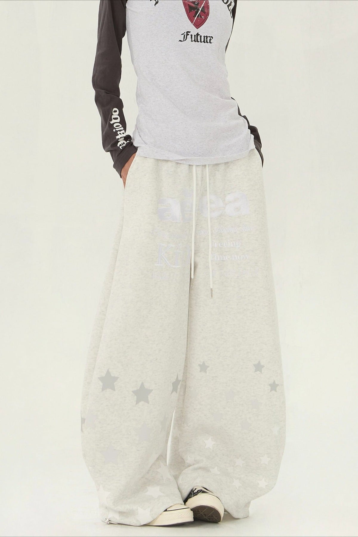 Star Typography Balloon Leg Sweatpants