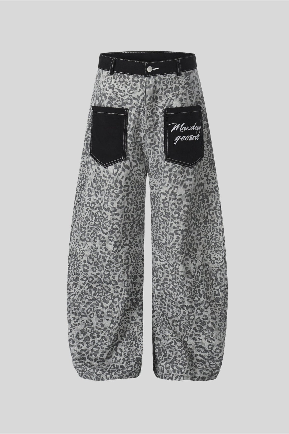 Leopard Contrast Pocket Barrel Leg Pants