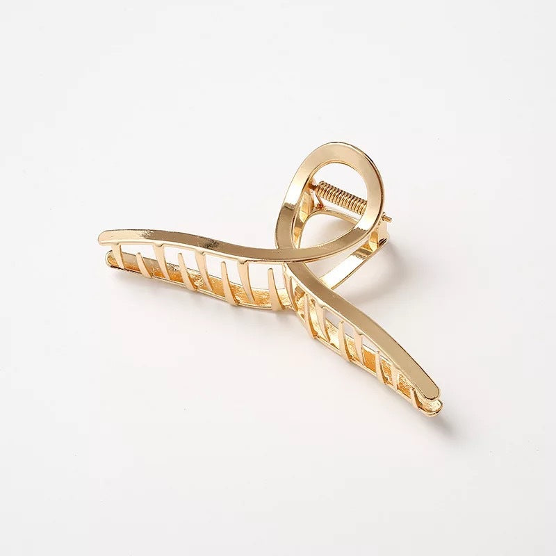 Elegant Minimalist Metal Hair Claw Secondary image